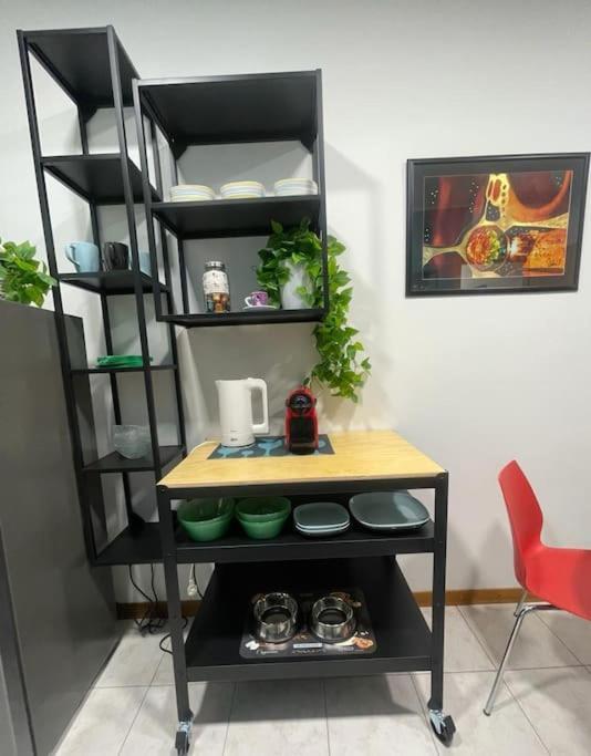 Casa Vacanze Viale Miramare 31- Delizioso Mini Loft Industrial Триест Екстериор снимка